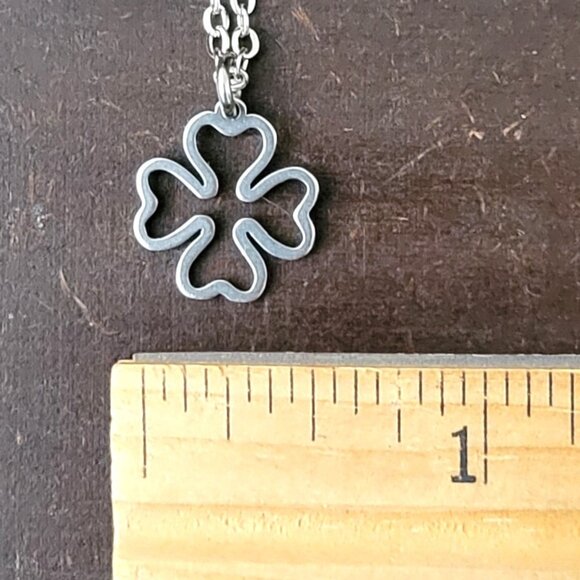 Four Leaf CLOVER Stainless Steel Charm Chain Necklace 18" IRISH Good Luck - Picture 7 of 9